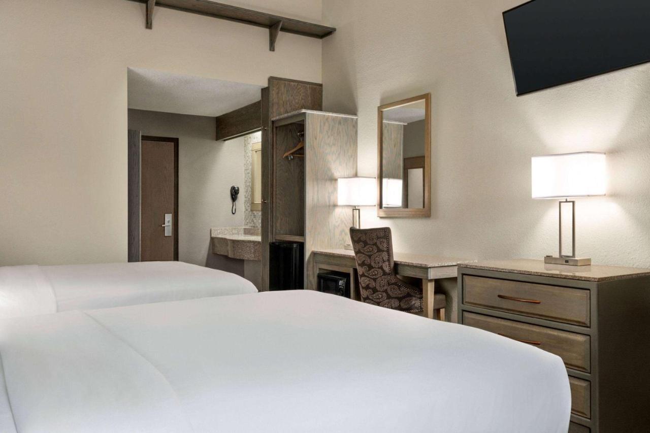 Travelodge By Wyndham Coffeyville Dış mekan fotoğraf