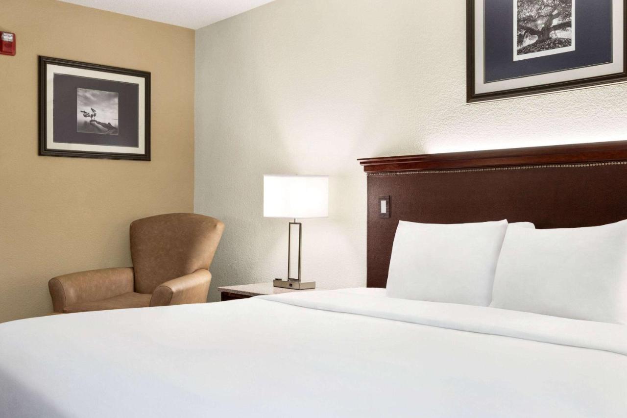 Travelodge By Wyndham Coffeyville Dış mekan fotoğraf
