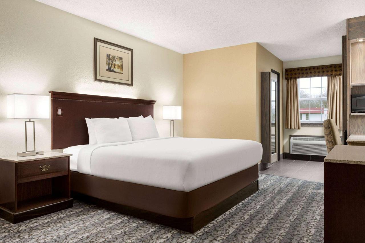 Travelodge By Wyndham Coffeyville Dış mekan fotoğraf