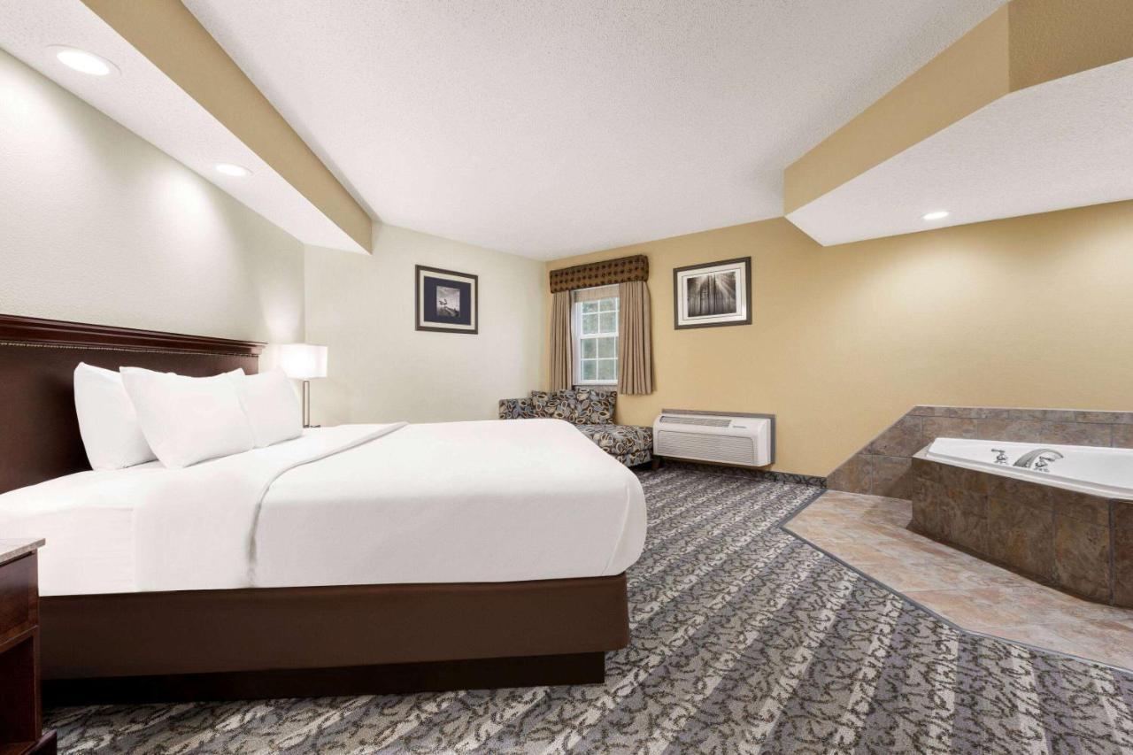 Travelodge By Wyndham Coffeyville Dış mekan fotoğraf
